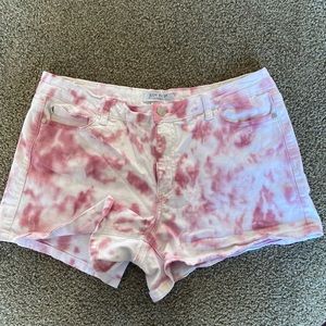 Judy Blues shorts red/white tye dye color